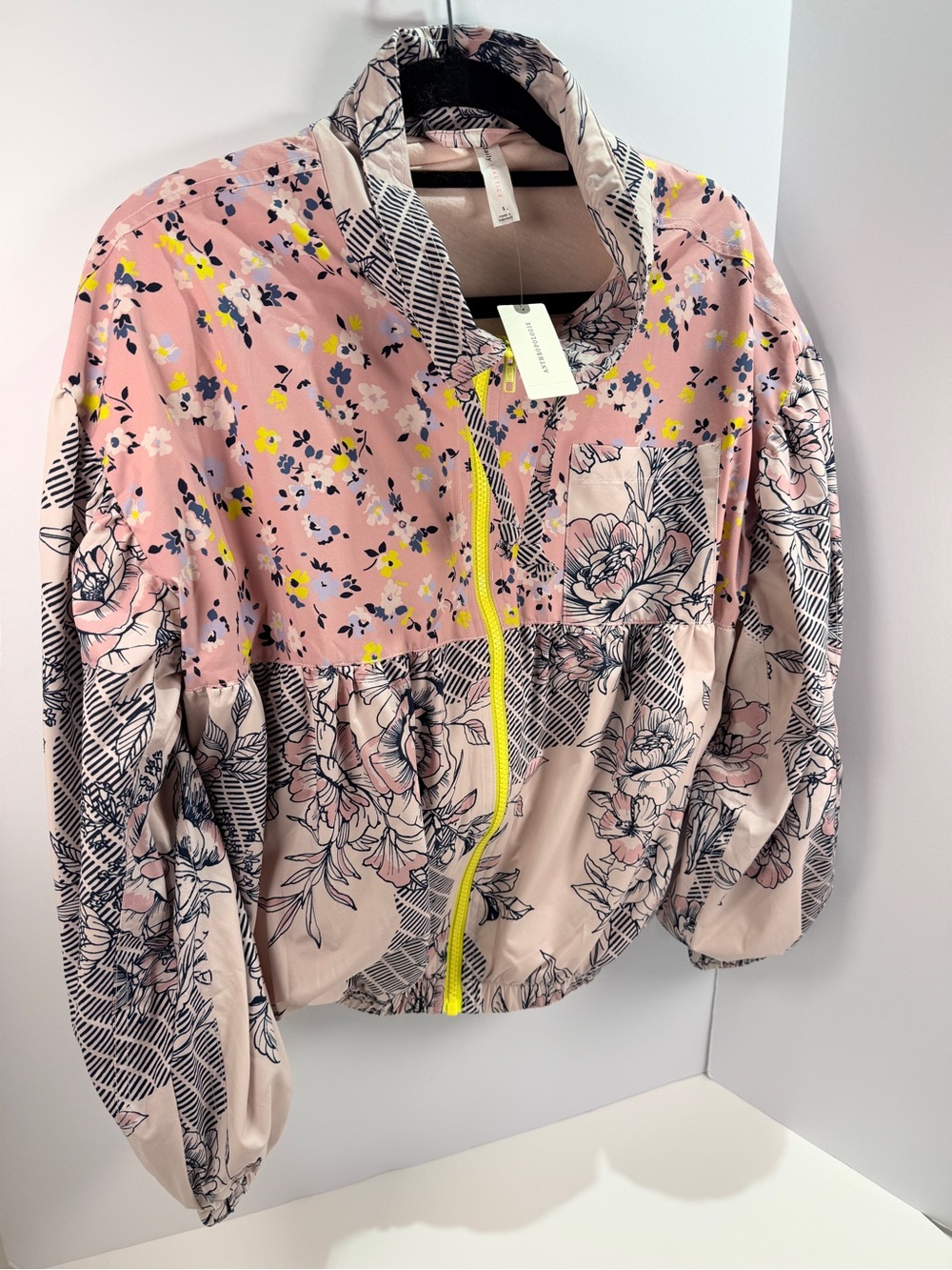 Daily Practice Anthropologie Floral Windbreaker Jacket Pink Neon Zip Size S NWT